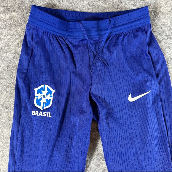 Nike Dri-FIT ADV Women’s Brazil Player Issue Warm-up Soccer Pants Size Small - Picture 2 of 9